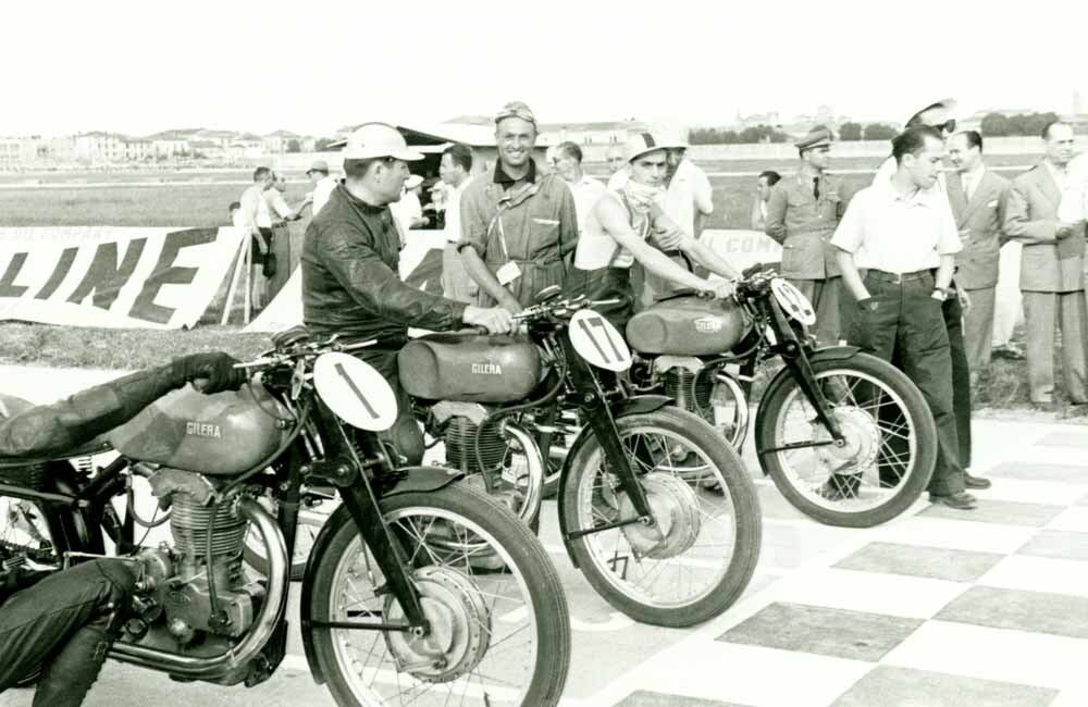 Gilera Saturno Trio Race 0000-4832