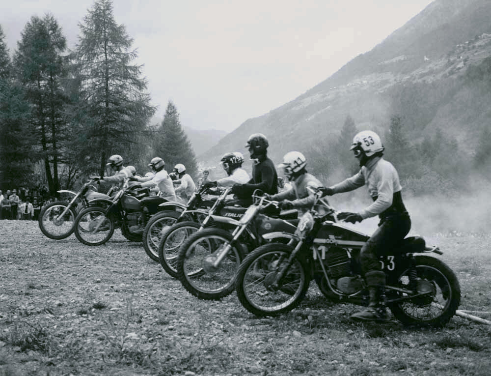 Bultaco Motocross Starting Gate Poster 0000-4990