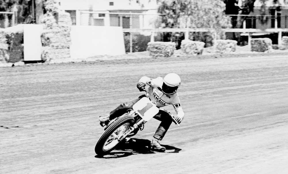Kenny Roberts Yamaha 750 Flat Track Poster 0000-8611